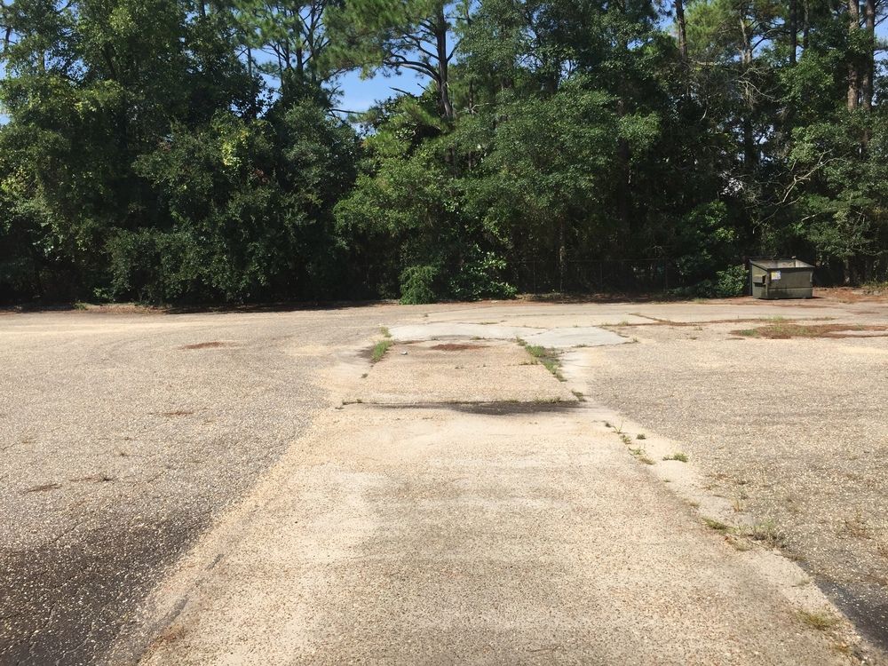Free Standing Retail Warehouse- Highway 98: 1820 W 15th St, Panama City, FL 32401